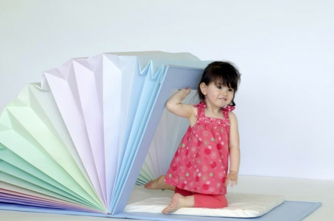 Future of kids design: In der Sonderschau präsentiert IK&SK Design das "sleepy book".