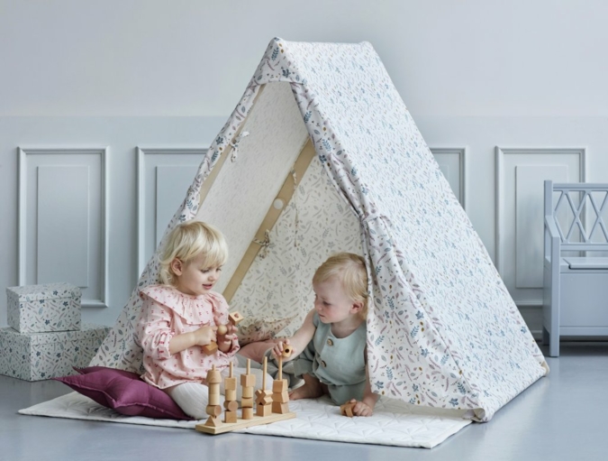 Cam-Cam-CopenhagenPlay-Tent.jpg