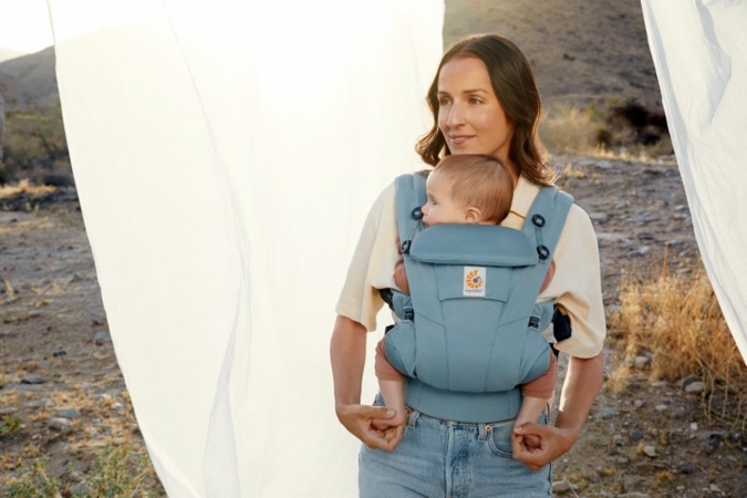 Omni-Dream-Ergobaby.jpg
