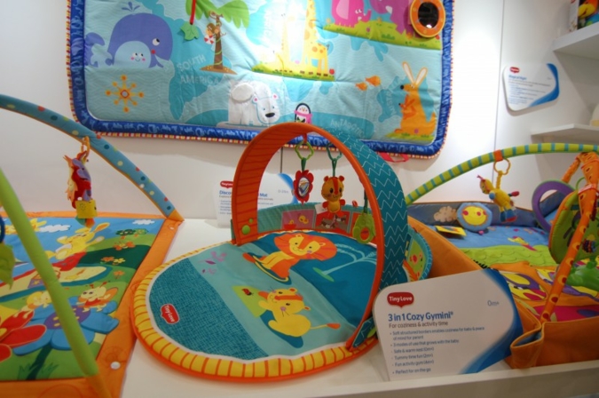 Auch neu bei Tiny Love ist das 3 in1 Cozy Gymini - als Nestchen oder als Spiel- und Krabbeldecke verwendbar.