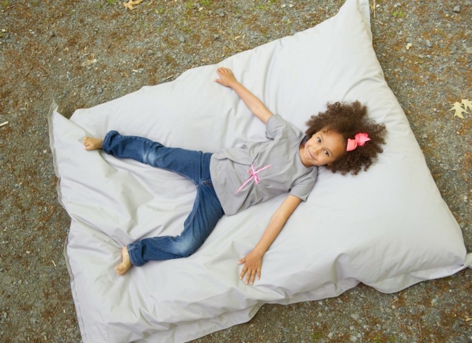 Die fröhliche Sommerkollektion von Sibylle Kleinhans ist erstmals auf der Kindermoden Nord zu sehen.