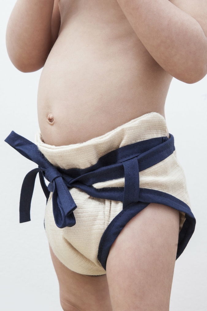 Kind-mit-Sumo-Windel.jpg