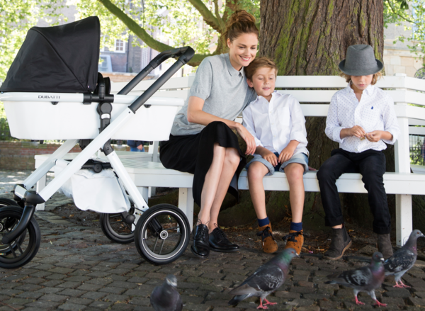 Imagebild_Kinderwagen_mit Brand News