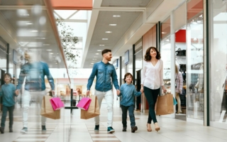 Familie-Shopping.jpeg