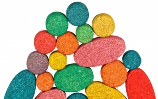 Die Kuller-Steine wurden von Sven Kuch gestaltet und sind antiallergen sowie abwaschbar.