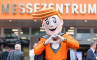 EK-Messezentrum-mit-Local-Hero.jpg