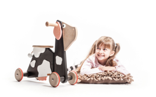 aagr_Mädchen_Rutschtier_Kuh