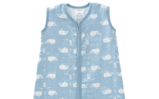 Fresk_F100-25-Sleepingbag-muslin-Whale-bluefog