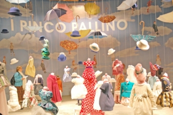 Den Ideen für die Darstellung der Kindermode sind keine Grenzen gesetzt, wie hier bei I Pinco Pallino von der letzten Wintermesse.