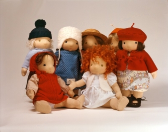 Die zur Jahrtausendwende übernommene SILKE COLLECTION fällt durch ihr spezielles Design auf.