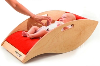 Die Bezüge aus Babycord (kbA) gibt es in Blau, Rot, Hellgrün und Rosa.