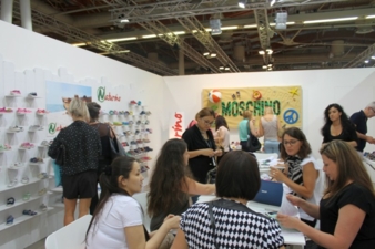 Pitti Bimbo 2014: Ein idealer Ort, um zu ordern und internationale Kontakte zu knüpfen.