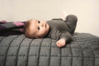 Zur NEWBORN-Babymode von name it passt die neue Accessoires-Kollektion.