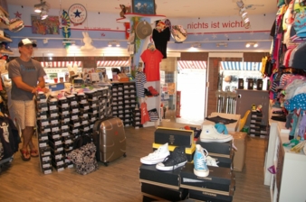 Auf Sylt gibts Strandpiraten, RocknRoll und natürlich coole Kindermode von Jens Heising.