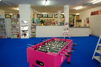 Blond_Ladengeschäft