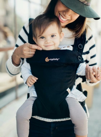 ergobaby360komforttragepureblack1.jpg