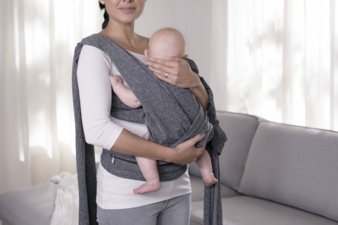 79949_0747_GREY_ComfyFit  Babytrage_Vorderansicht