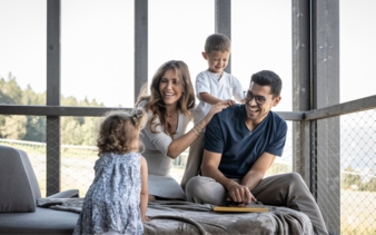 Gewinnspiel AKI Familie Copyright Alex Filz 